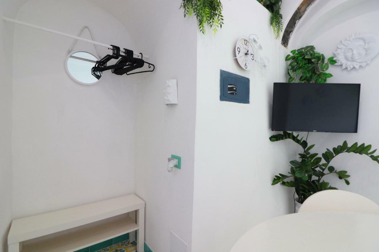 Apartamento Sorrento Realty Holidays - Erika Apt Positano Exterior foto